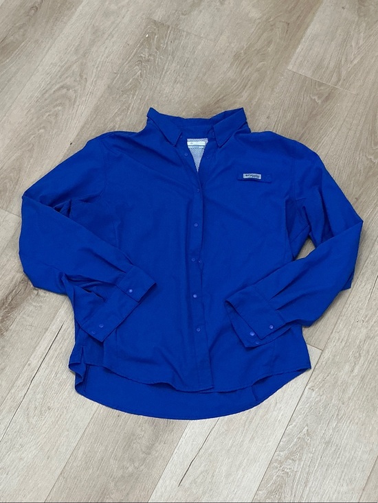 Columbia Sportswear Company Tops - Columbia Button-Down Shirt - Women's Long Sleeve in Royal Blue